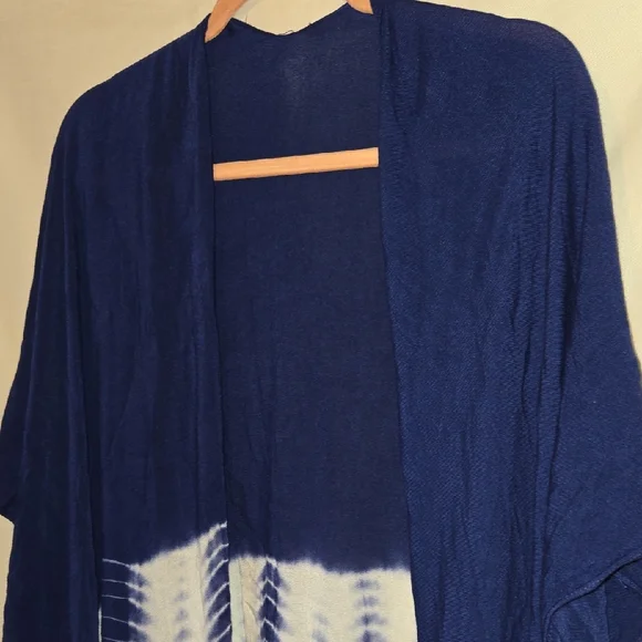 2 Chic Blue and White Tie Dyed Kimono Swim Cover Up OS Viscose - Picture 7 of 9